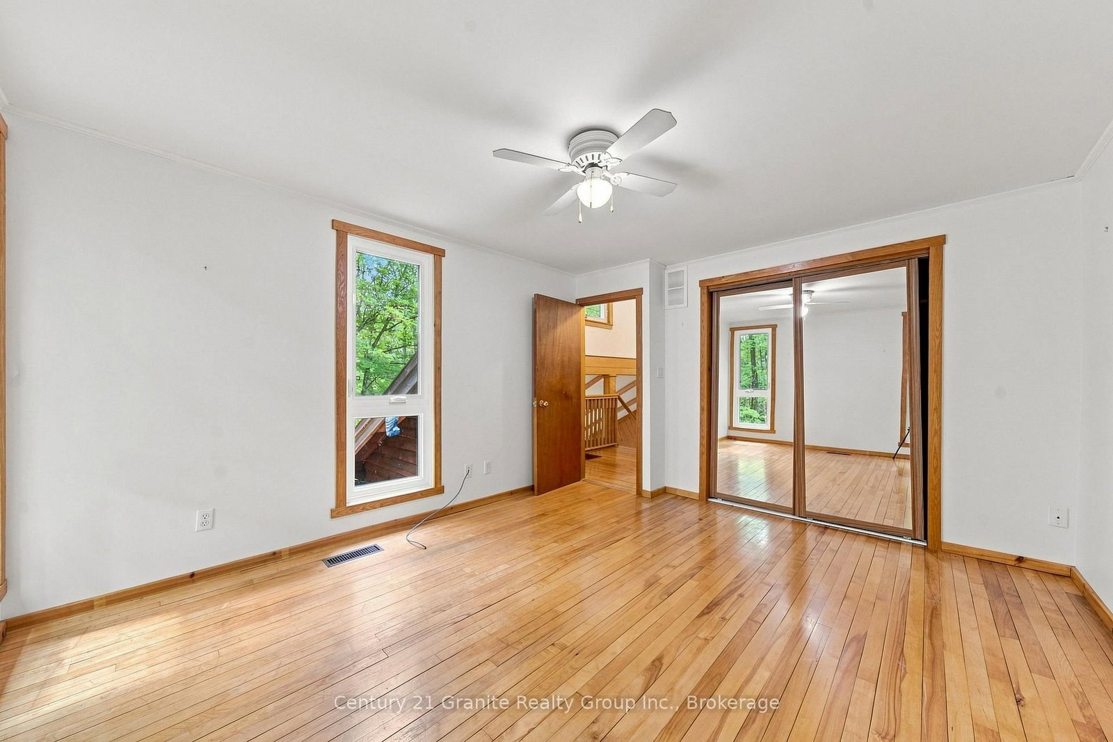 1131 Kanawa Lane • Algonquin Highlands, ON photo 24
