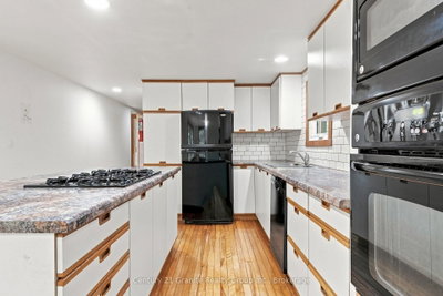 1131 Kanawa Lane • Algonquin Highlands, ON photo 7