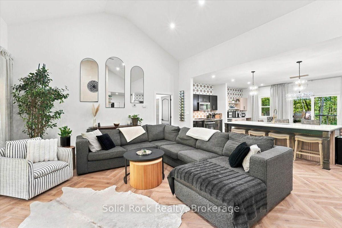 166 Maple Road • Limoges, ON photo 8