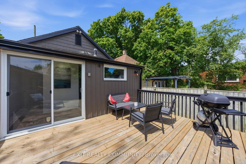 20 Wharncliffe Road S