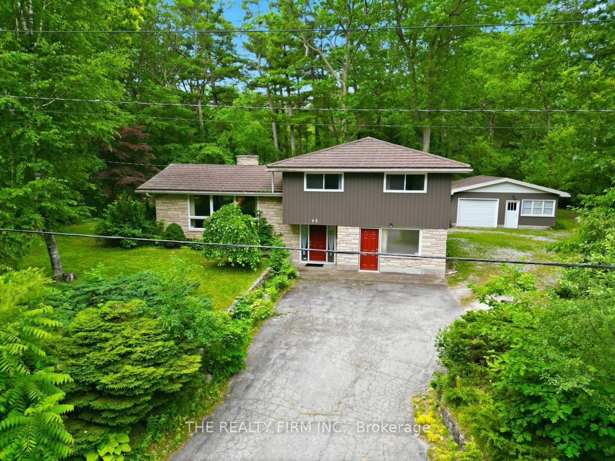 48 Lake Road • Lambton Shores, ON photo 9