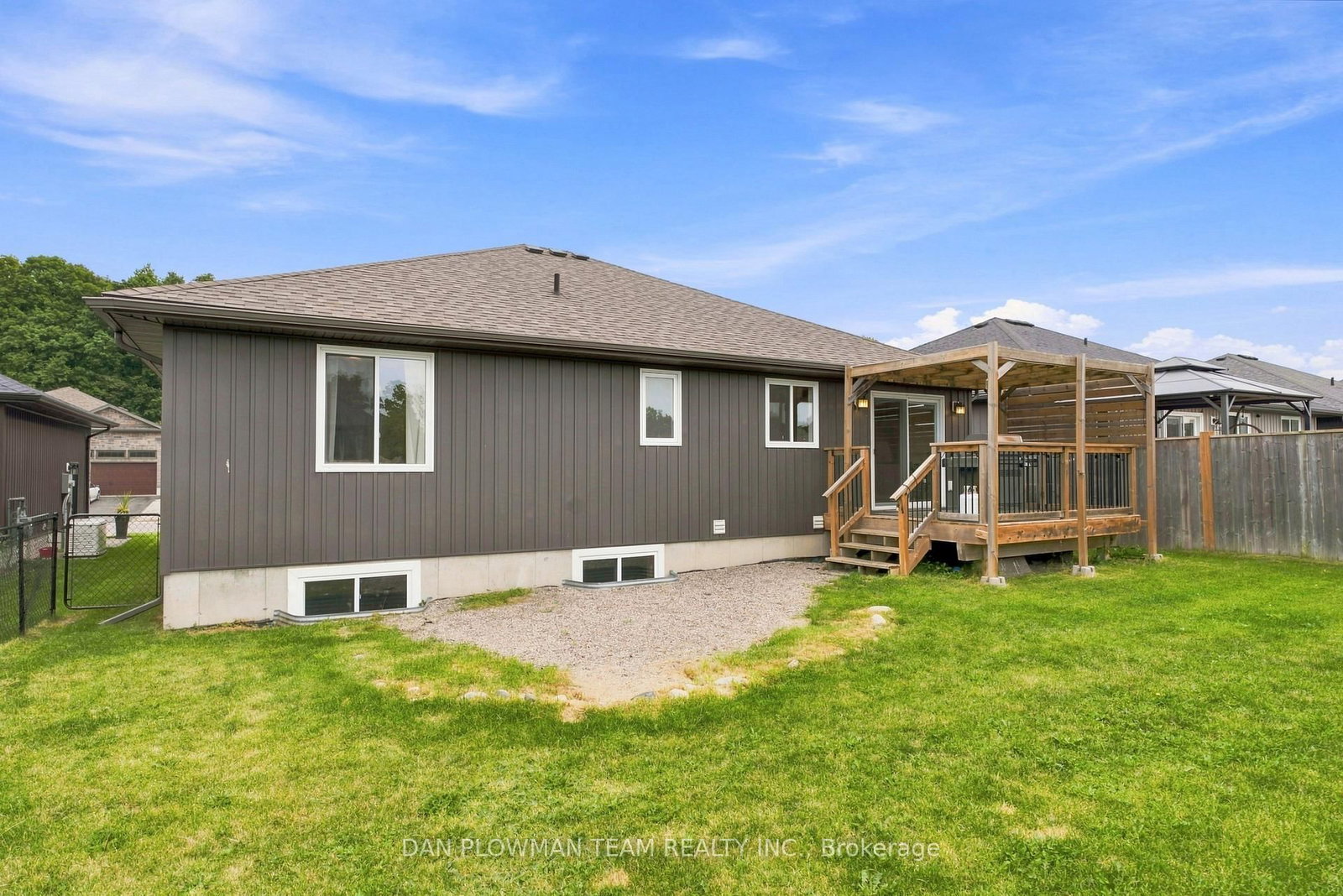 26 Autumn Grove • Quinte West, ON photo 27