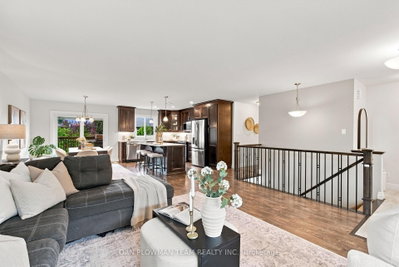 26 Autumn Grove • Quinte West, ON photo 9