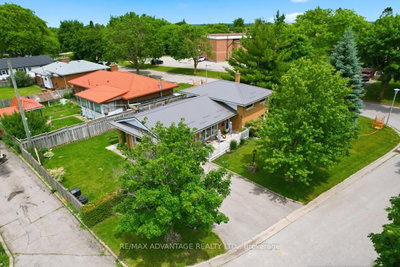 15 North Almond Place • London South, ON photo 4