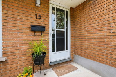 15 North Almond Place • London South, ON photo 9