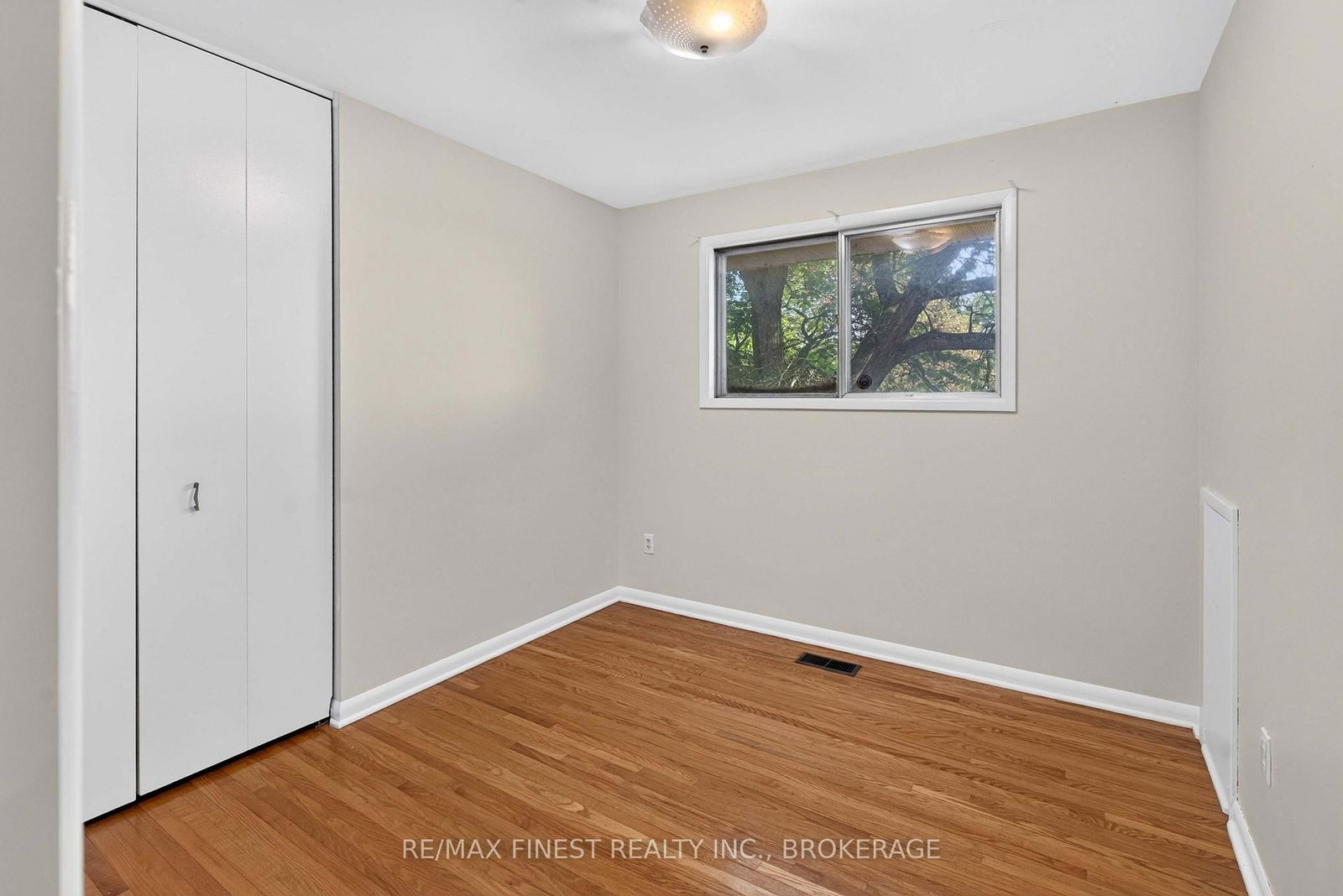92 Cliff Crescent • Kingston, ON photo 25