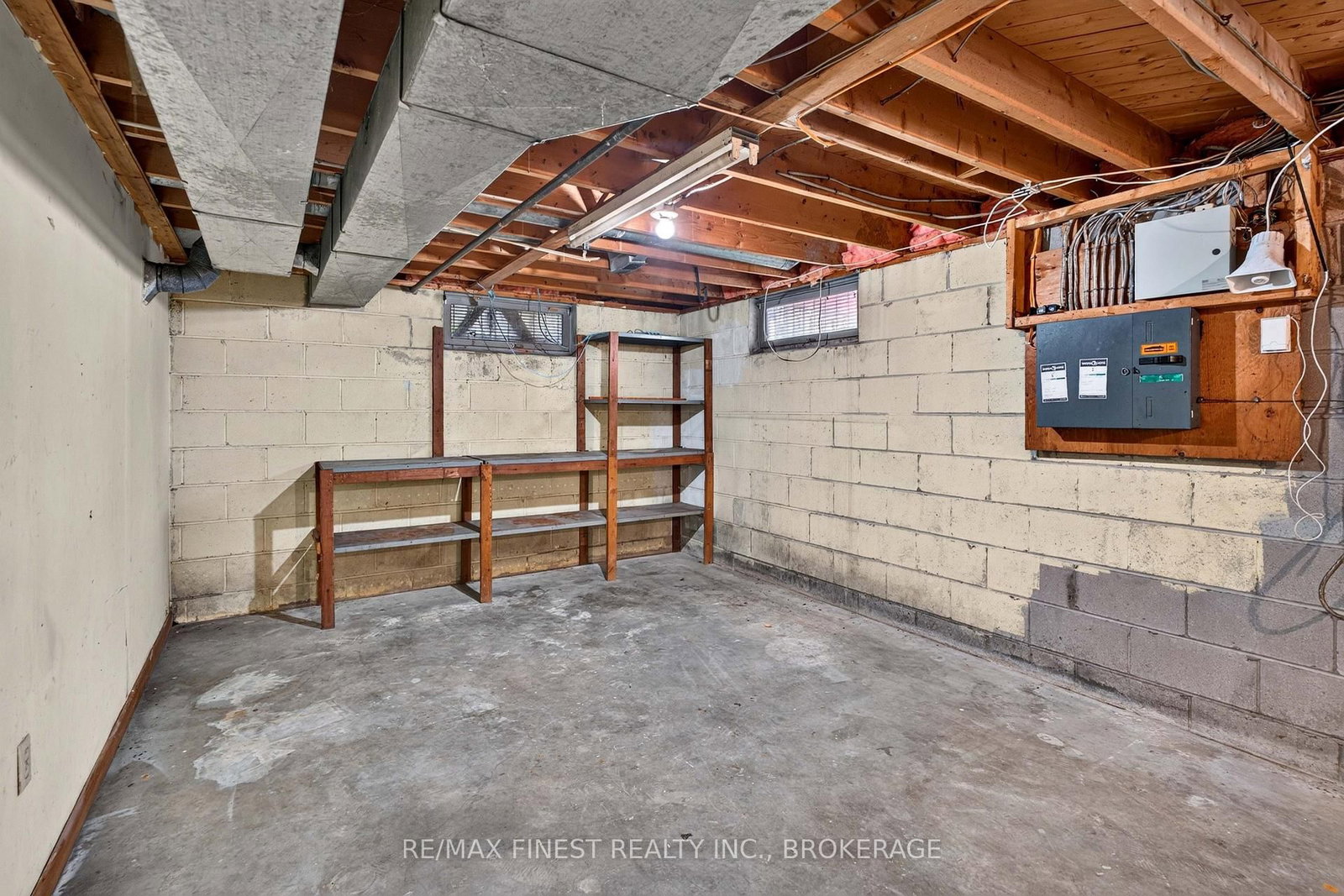 92 Cliff Crescent • Kingston, ON photo 33