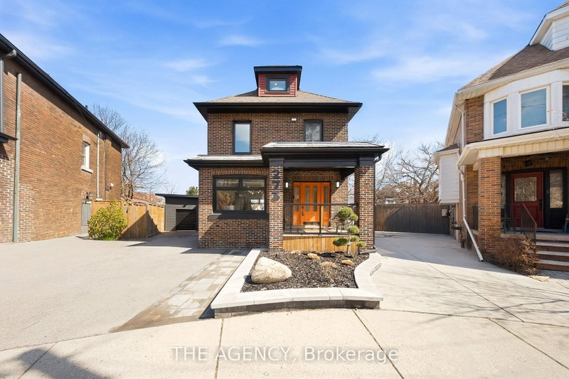 273 Stinson Crescent