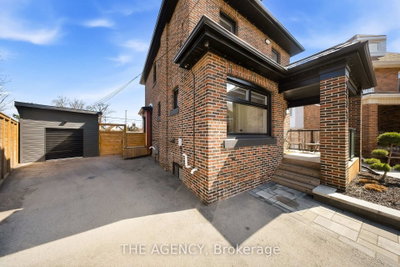 273 Stinson Crescent • Hamilton, ON photo 4