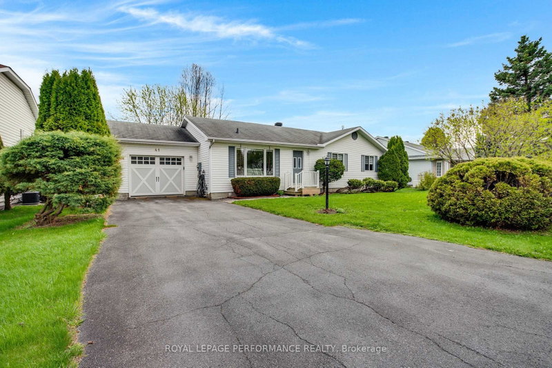 6277 Macrae Court, South Glengarry