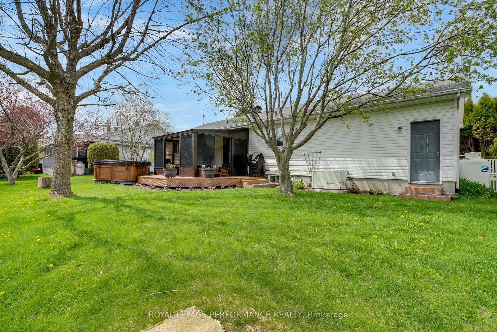 6277 Macrae Court • South Glengarry, ON photo 28
