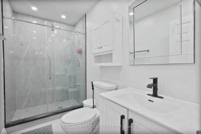 345 Banbury Crescent • London South, ON photo 8