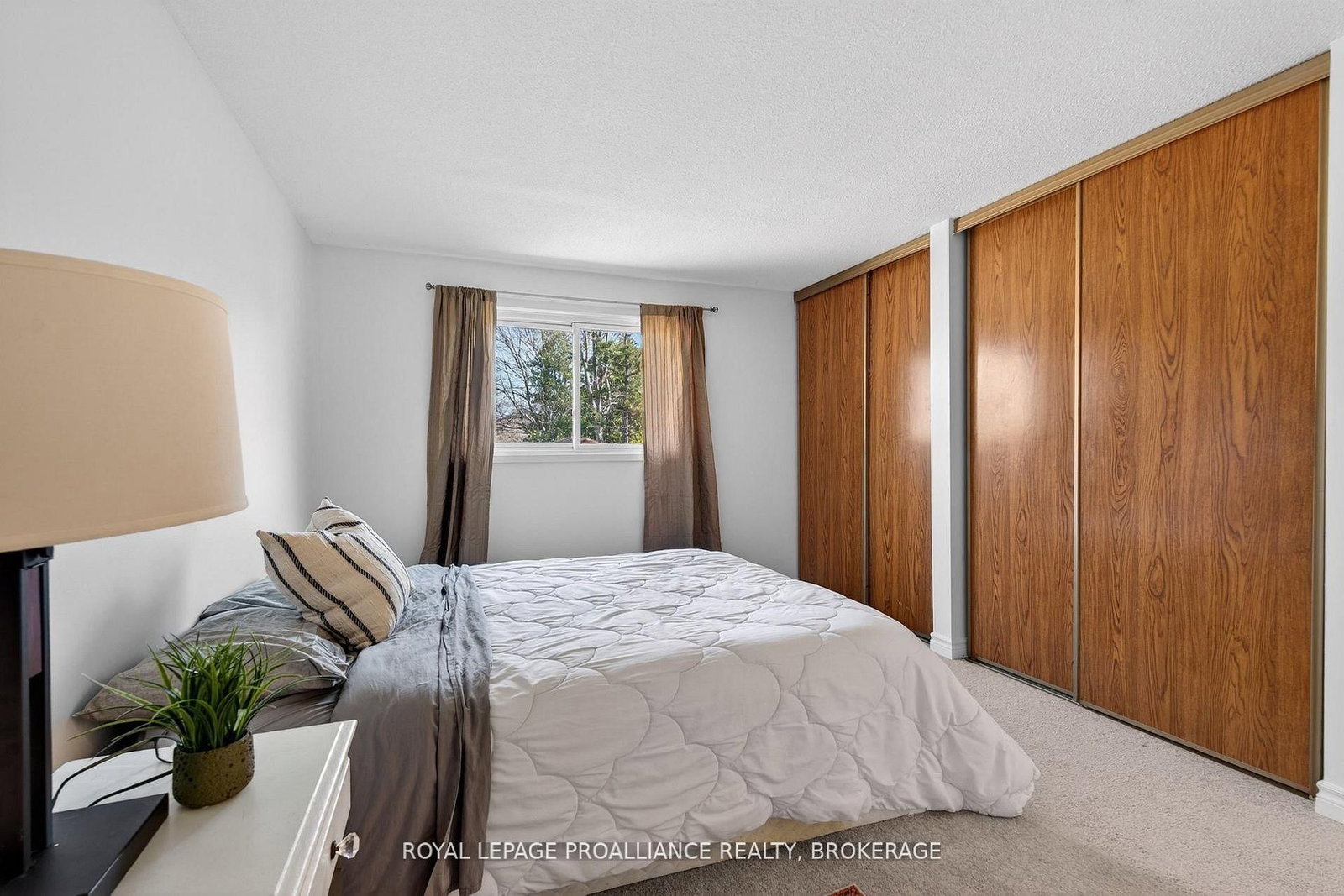 16 Grenadier Drive • Kingston, ON photo 16