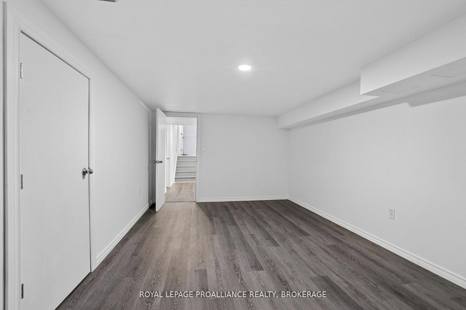 16 Grenadier Drive • Kingston, ON photo 29
