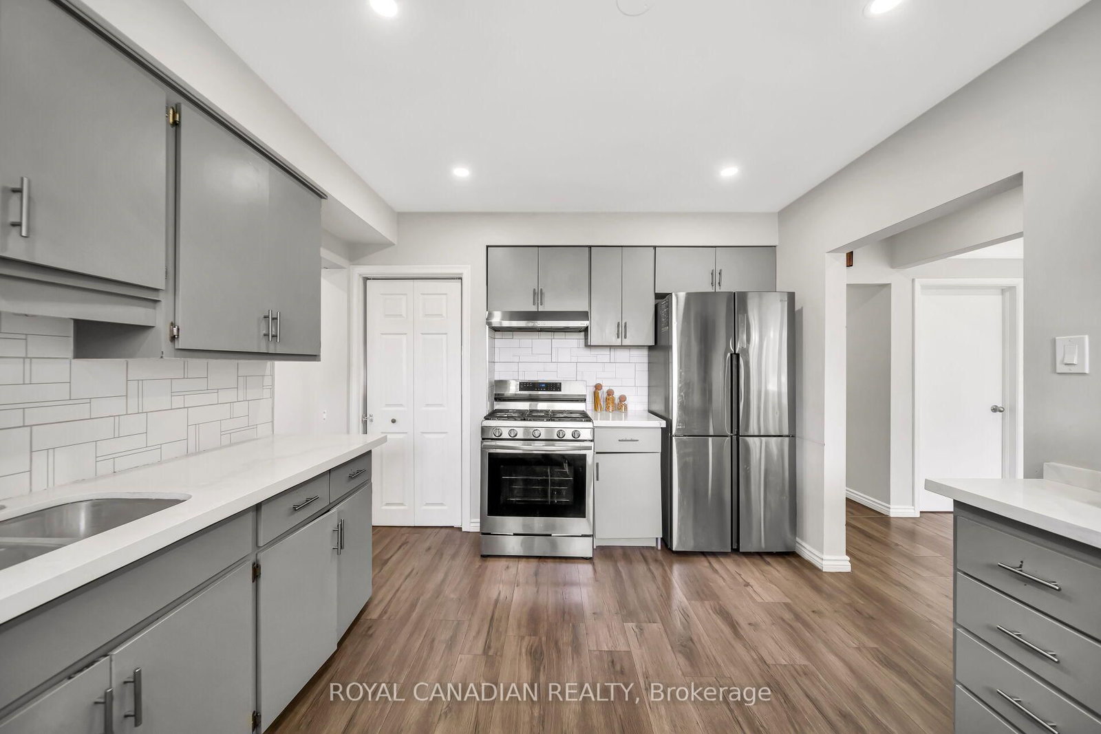 284 Cedar Crescent • Cambridge, ON photo 17