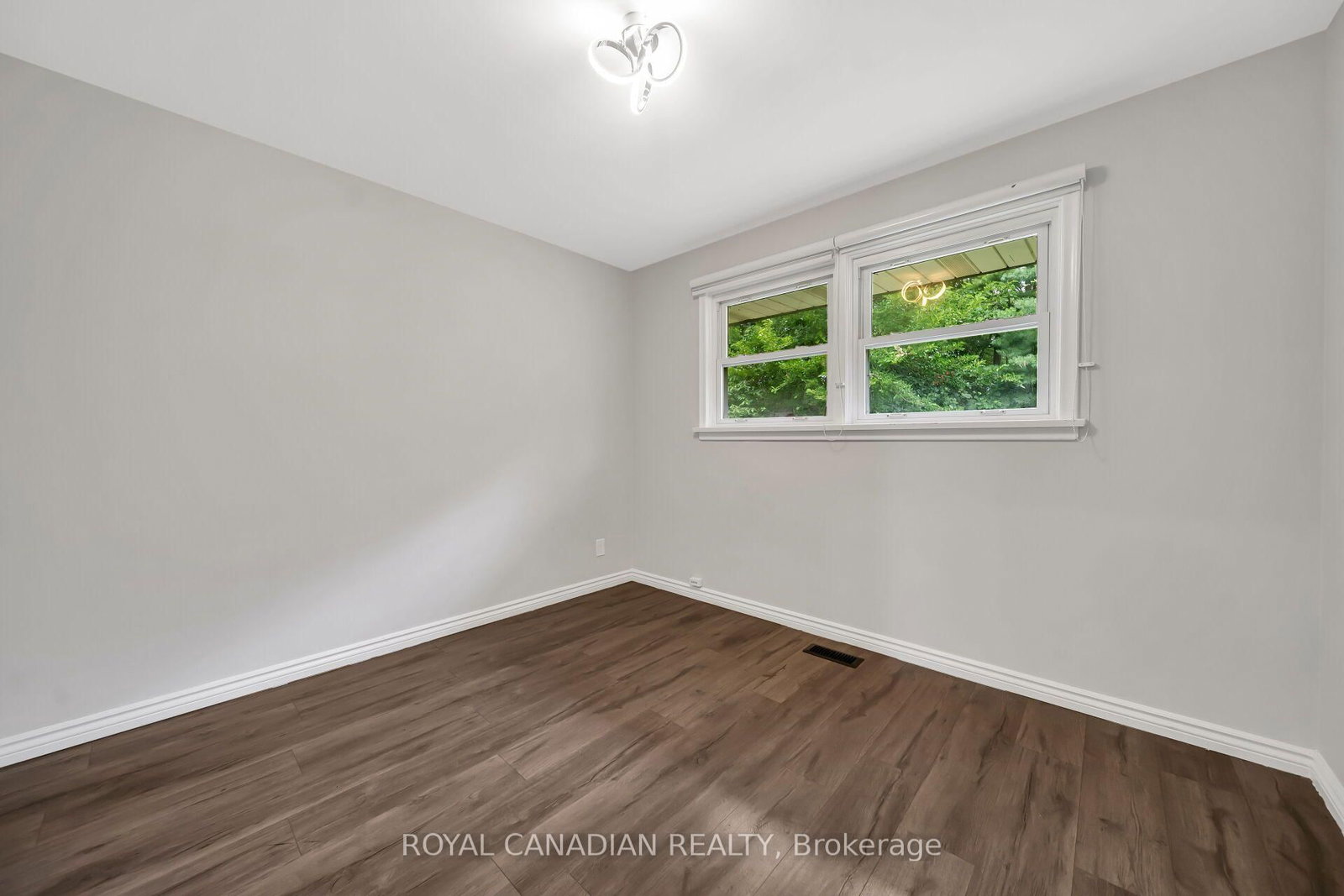 284 Cedar Crescent • Cambridge, ON photo 26