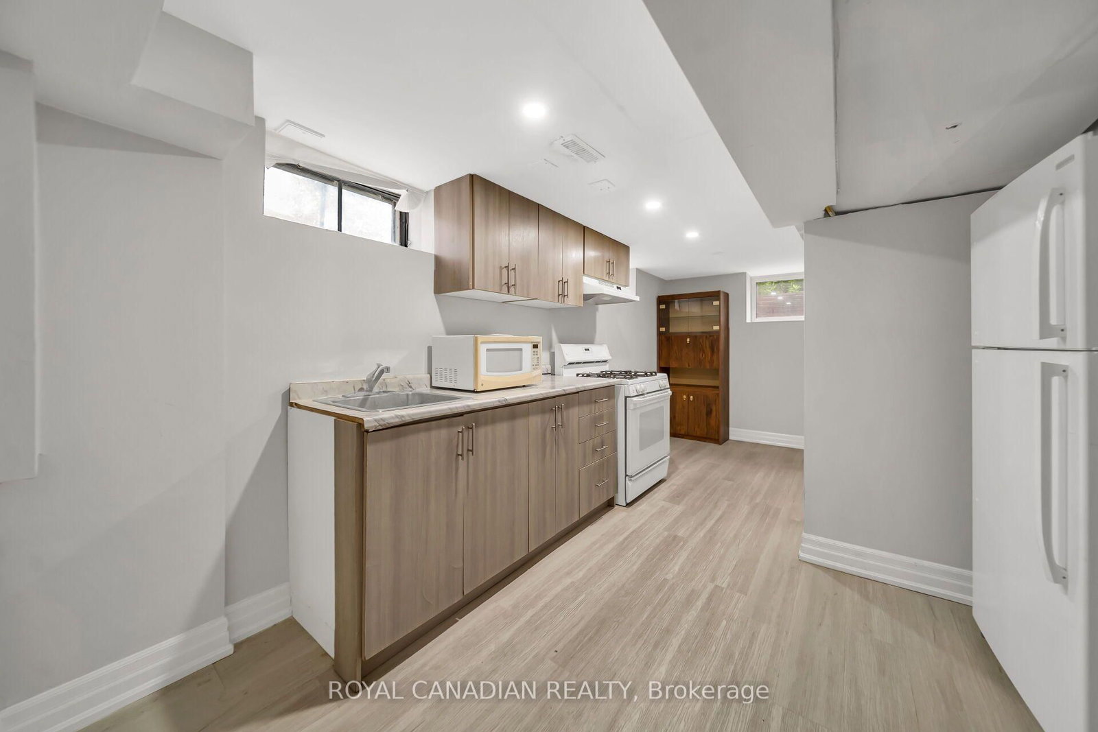 284 Cedar Crescent • Cambridge, ON photo 30