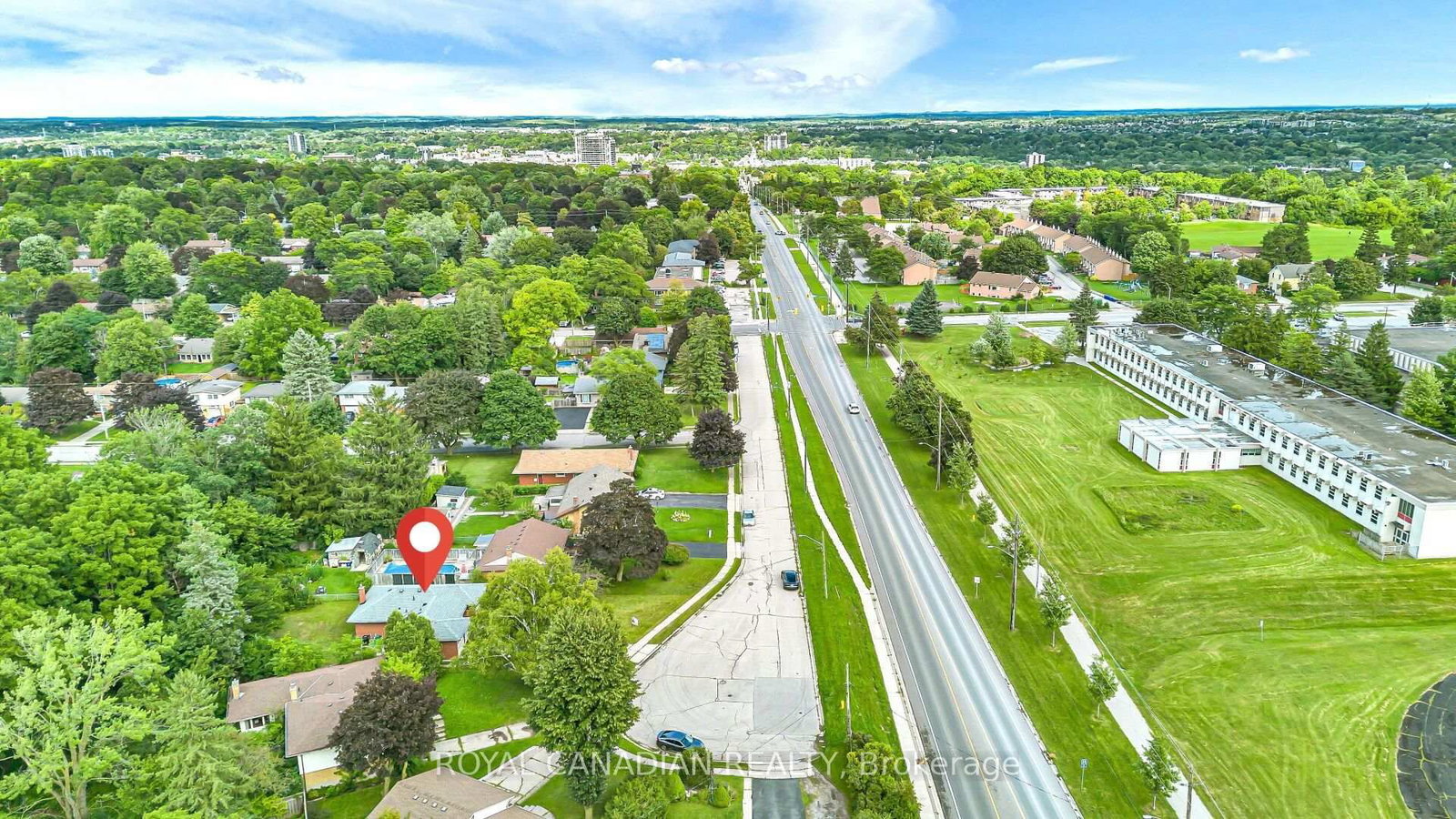 284 Cedar Crescent • Cambridge, ON photo 45