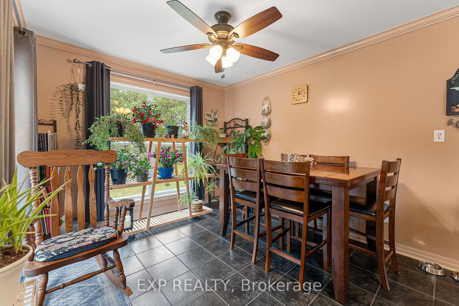 716 Cybulski Road • Barry's Bay, ON photo 10