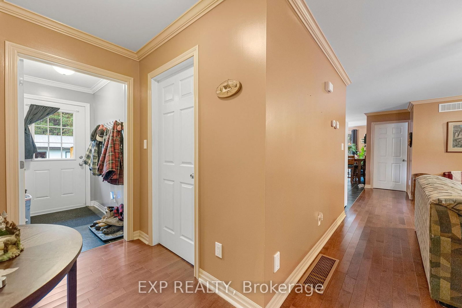 716 Cybulski Road • Barry's Bay, ON photo 17