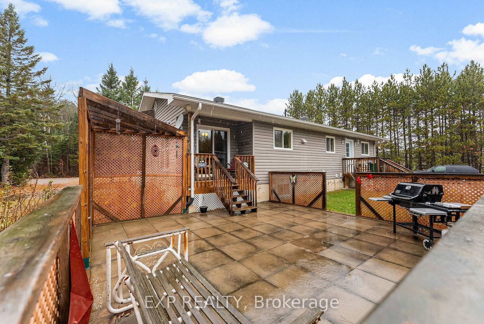 716 Cybulski Road • Barry's Bay, ON photo 32