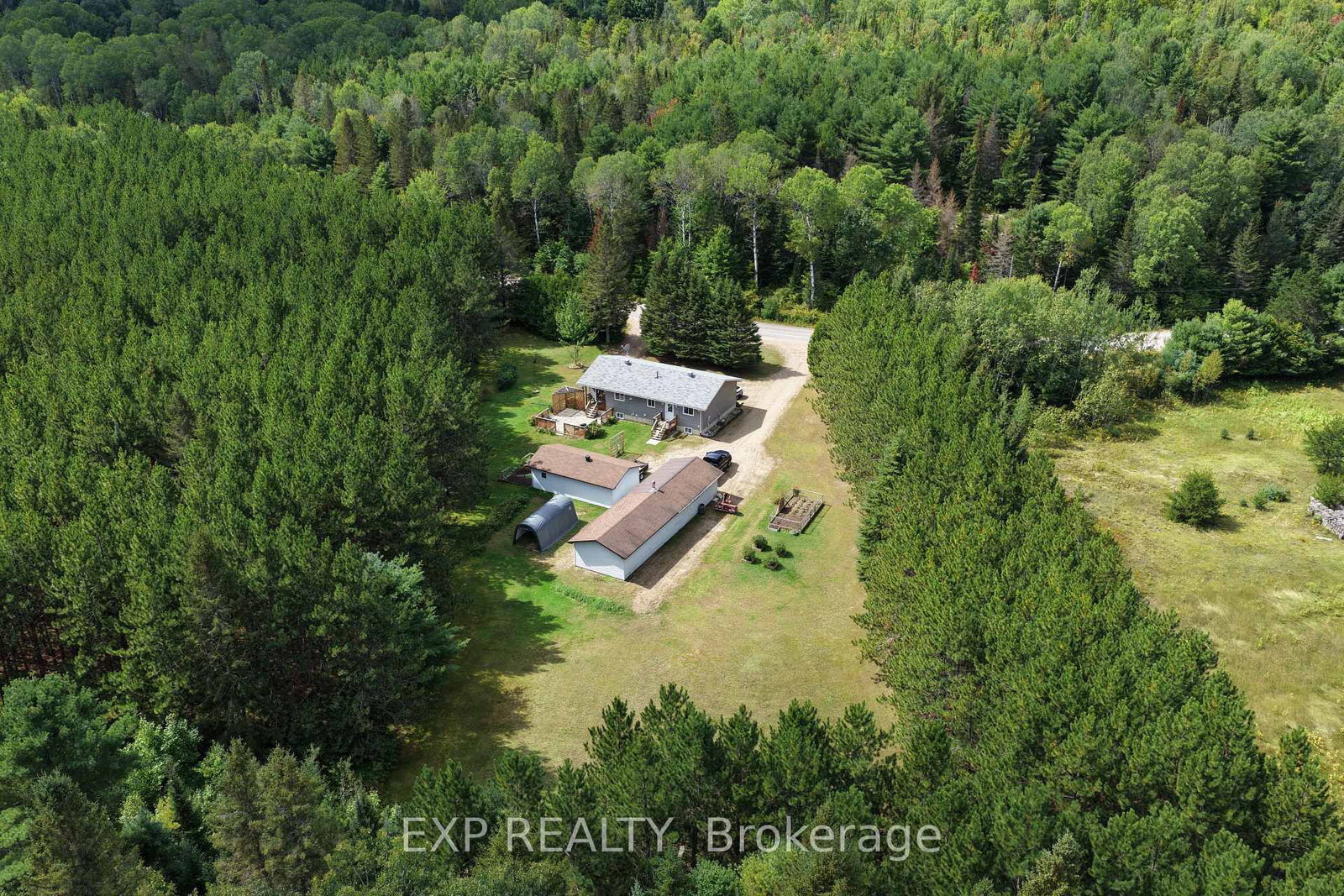 716 Cybulski Road • Barry's Bay, ON photo 43