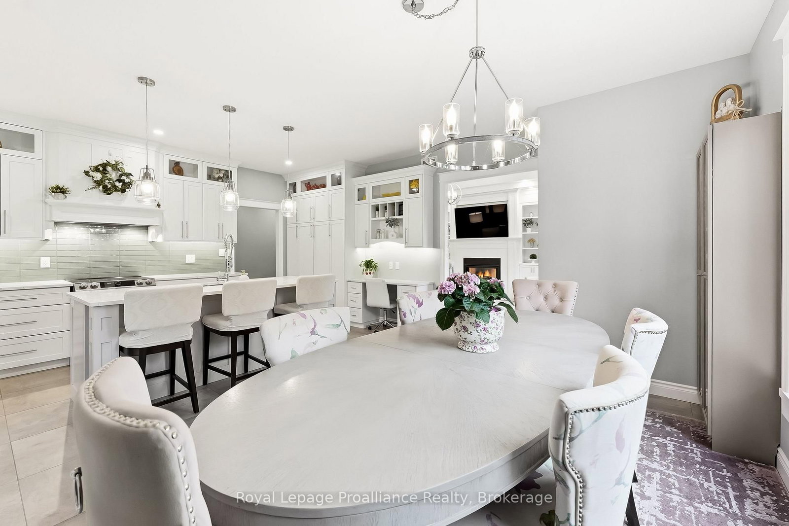 1 Cardinal Court • Quinte West, ON photo 13