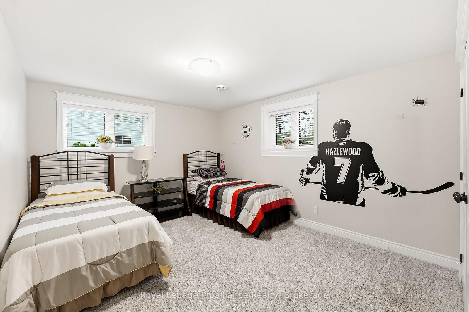 1 Cardinal Court • Quinte West, ON photo 37