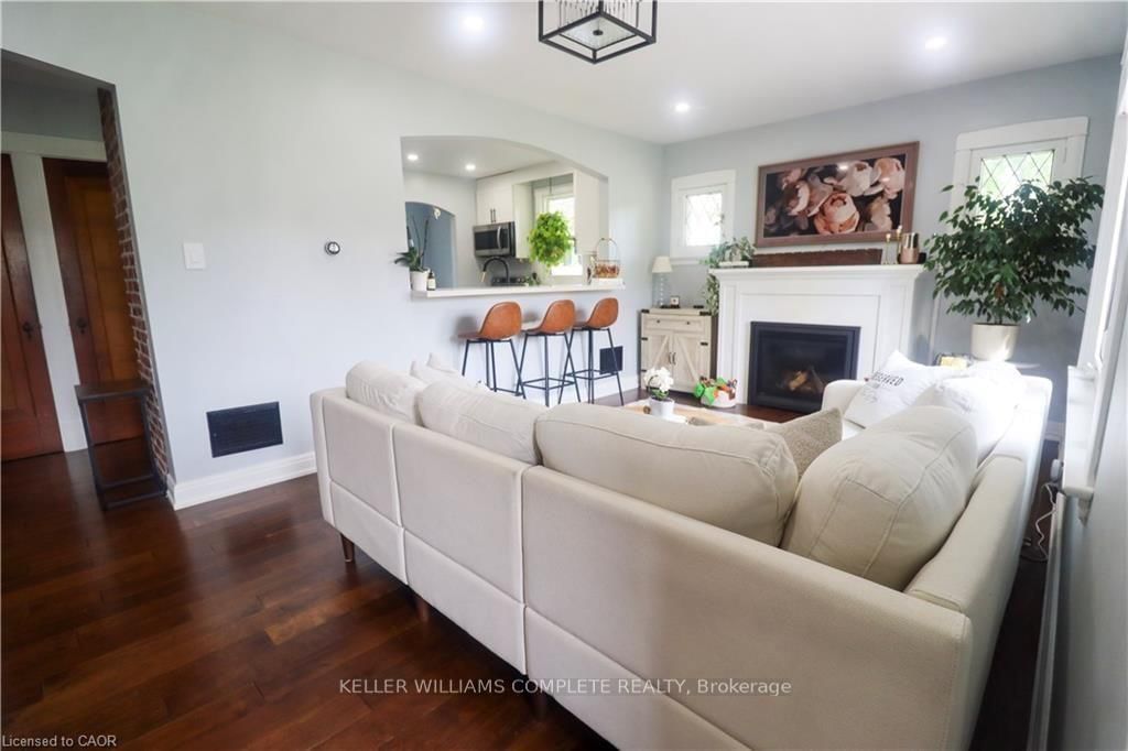 1429 HIGHWAY #8 Road • Hamilton, ON photo 12