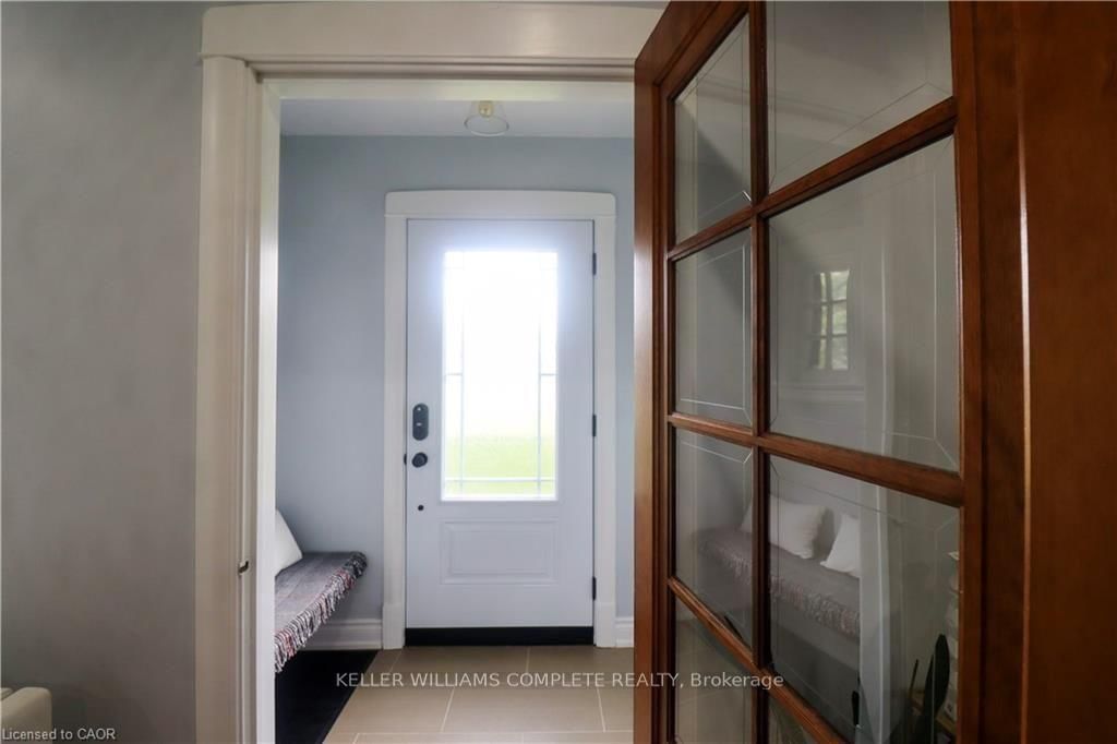 1429 HIGHWAY #8 Road • Hamilton, ON photo 5