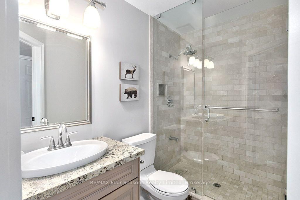 104 Laurie's Court • Blue Mountains, ON photo 12