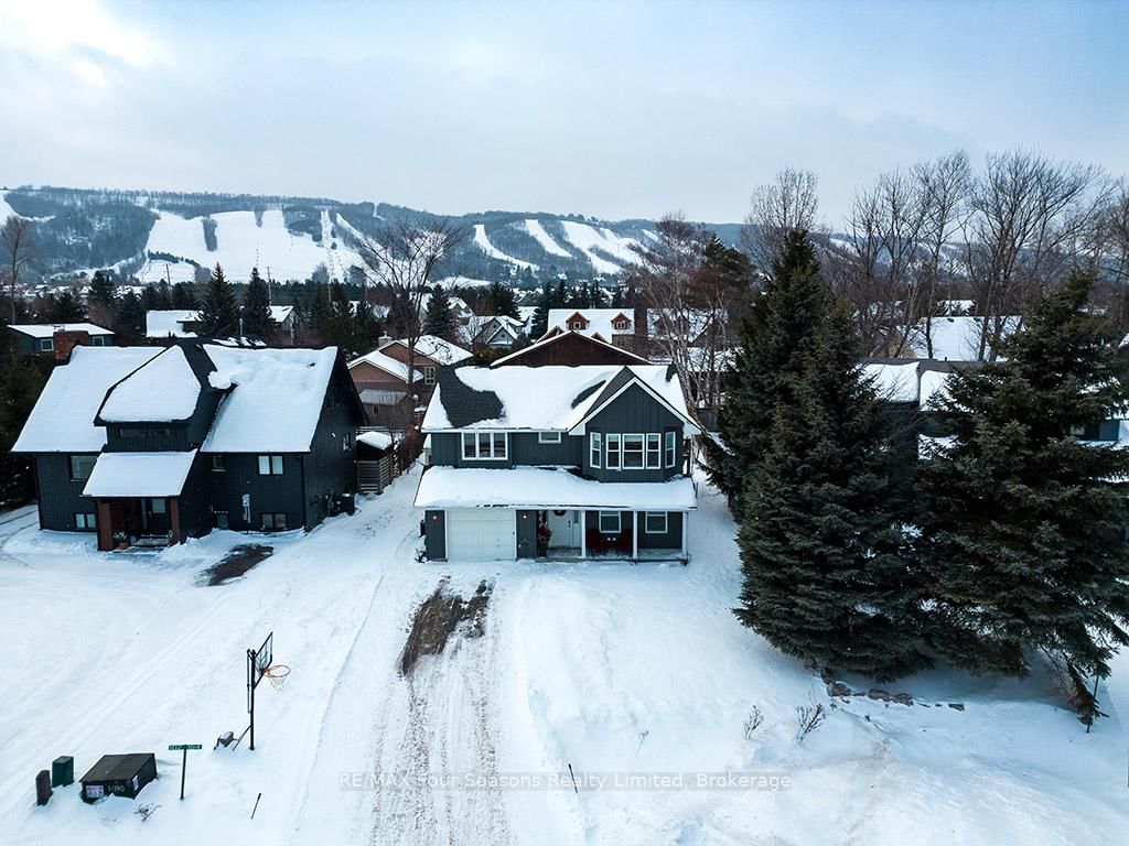 104 Laurie's Court • Blue Mountains, ON photo 31