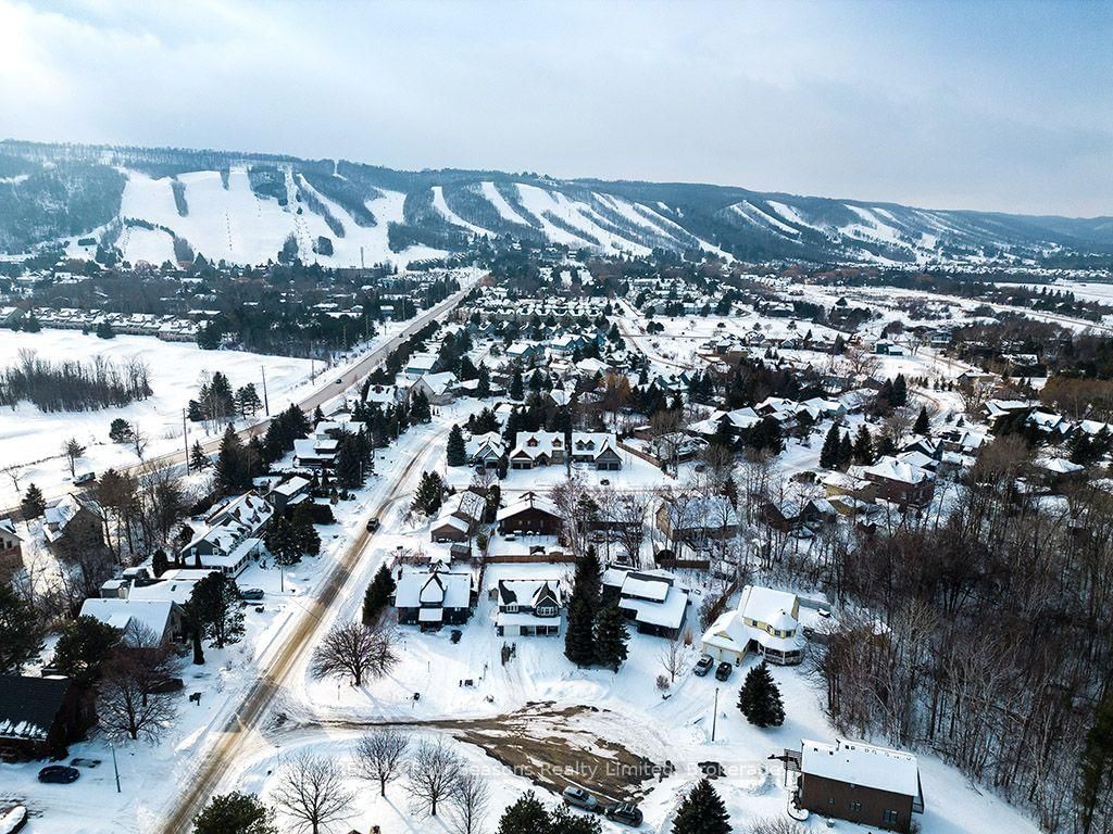 104 Laurie's Court • Blue Mountains, ON photo 33