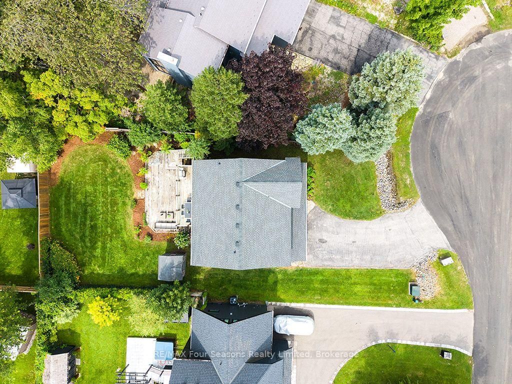 104 Laurie's Court • Blue Mountains, ON photo 38