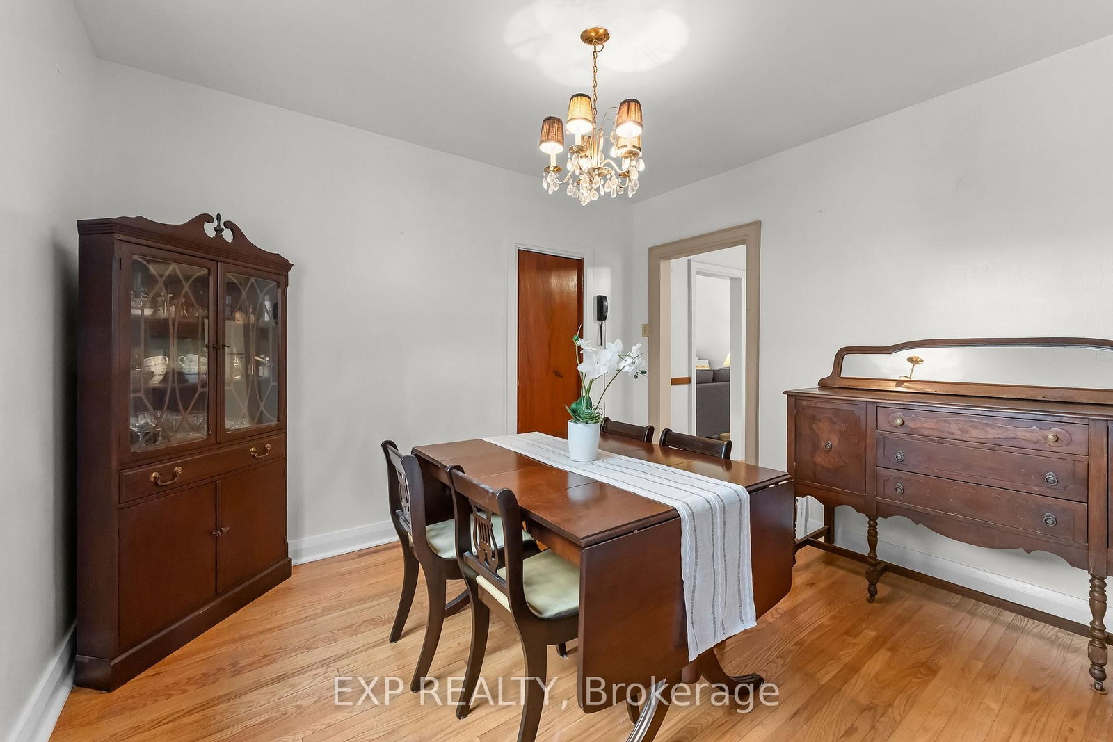 3945 St Peter Avenue • Niagara Falls, ON photo 12
