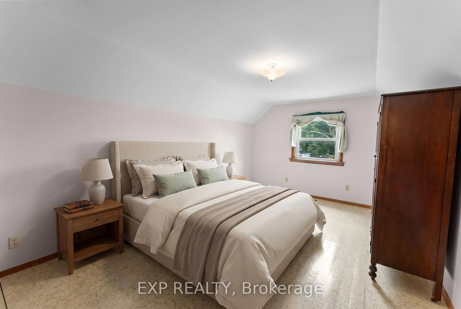 3945 St Peter Avenue • Niagara Falls, ON photo 17