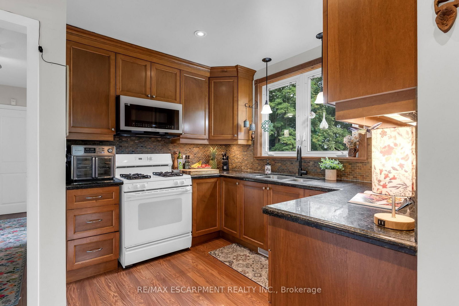 1065 Woodburn Road • Hamilton, ON photo 12