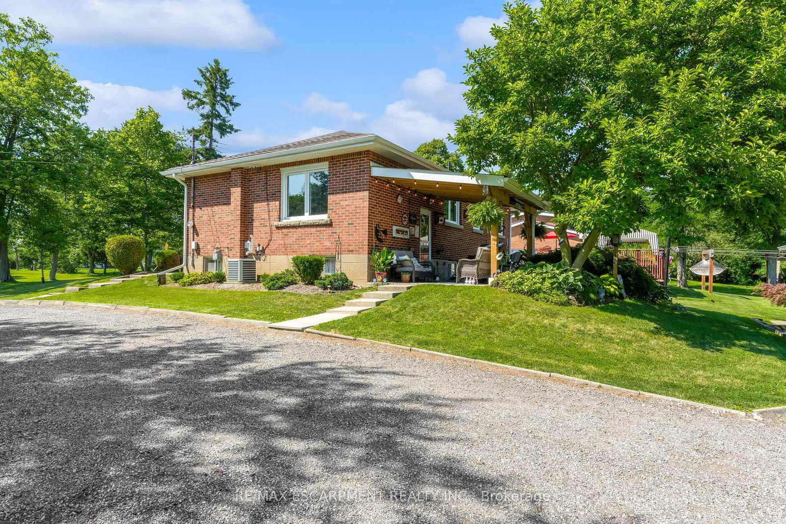 1065 Woodburn Road • Hamilton, ON photo 28