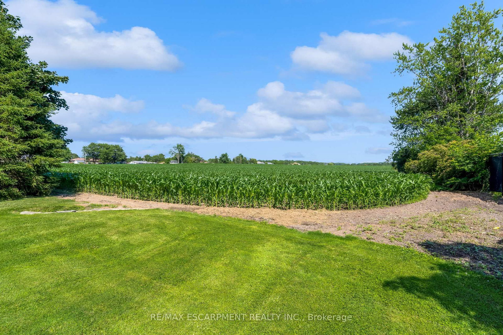 1065 Woodburn Road • Hamilton, ON photo 42