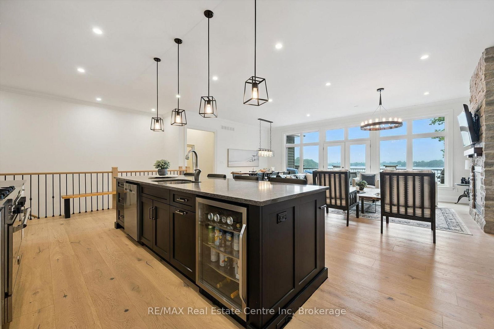 16 Clergy Lane • Puslinch, ON photo 13