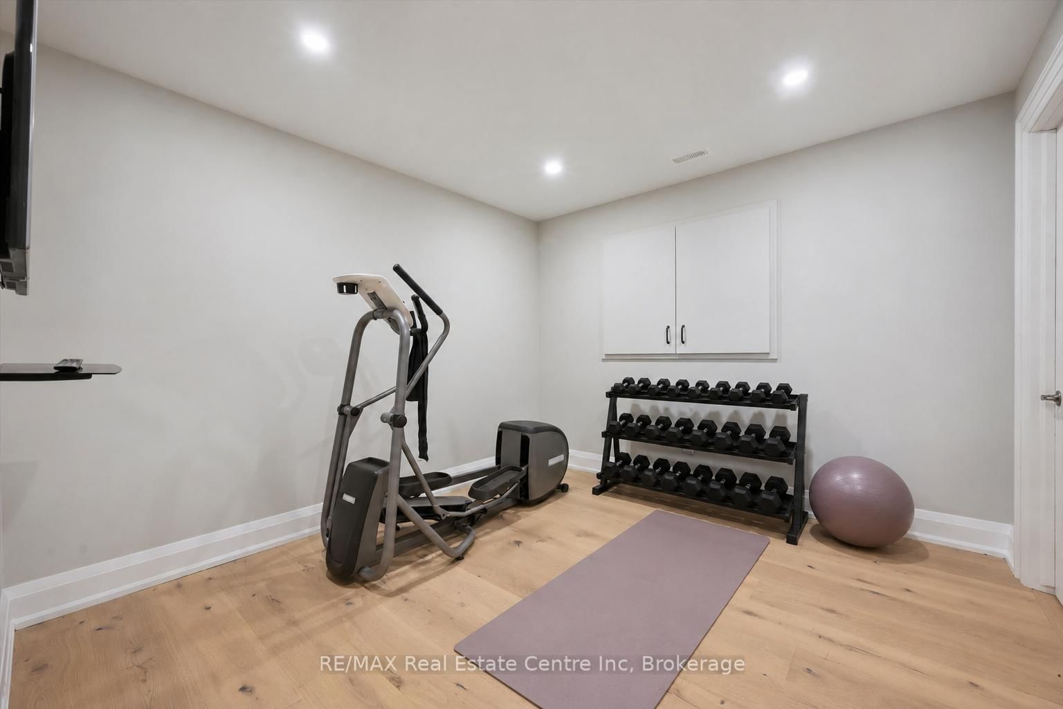 16 Clergy Lane • Puslinch, ON photo 26