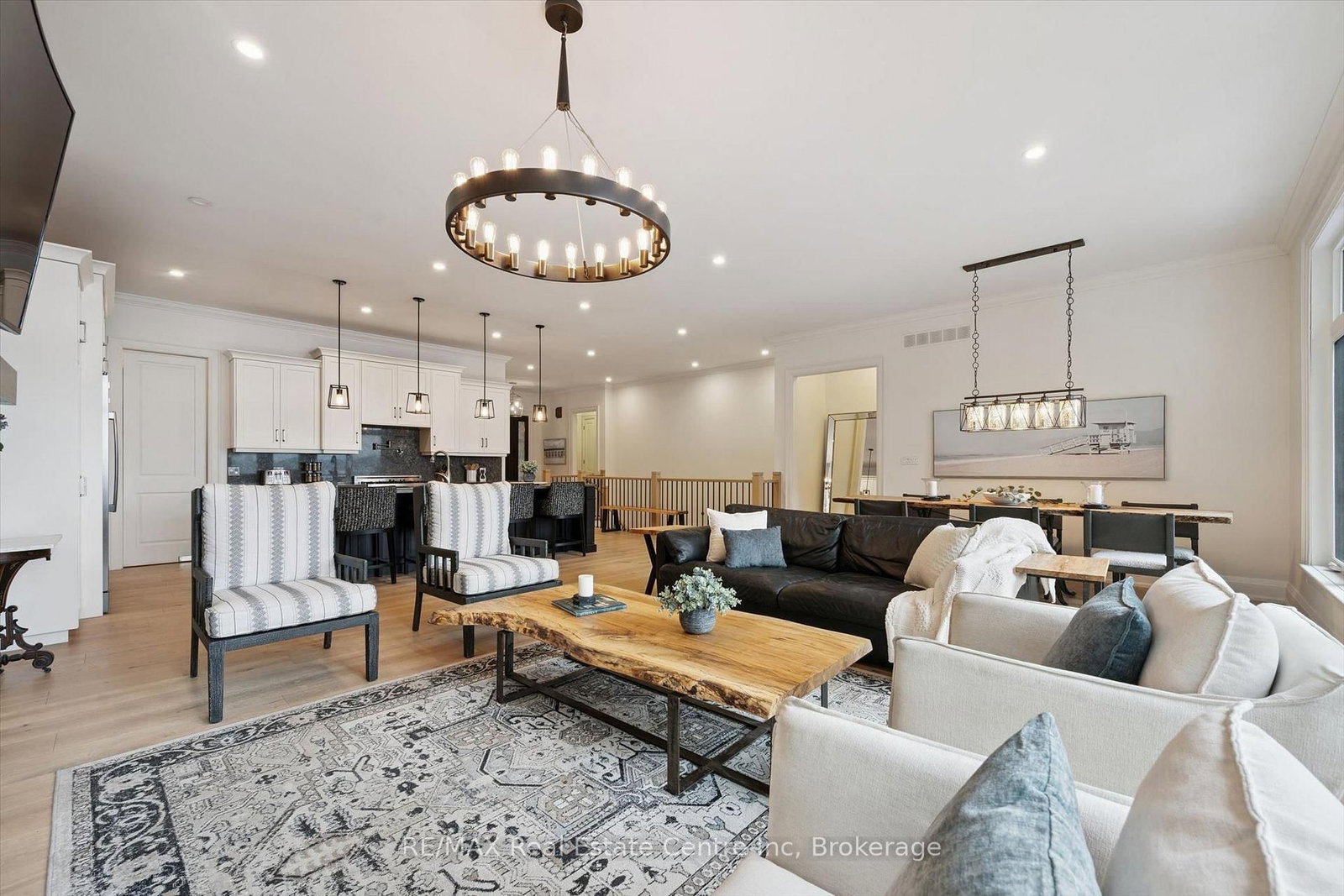 16 Clergy Lane • Puslinch, ON photo 9