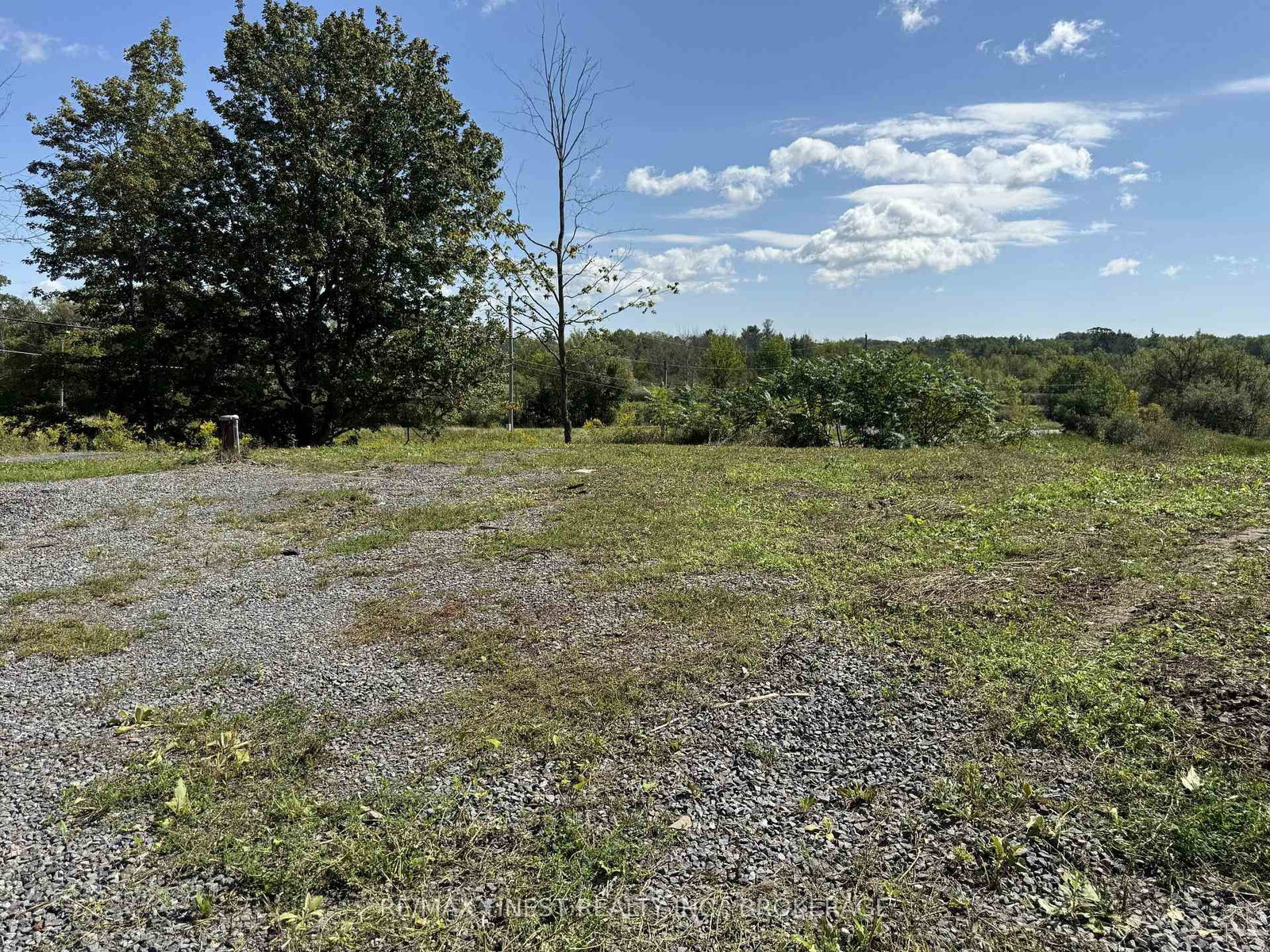 2539 Isle of Man Road • Kingston, ON photo 22