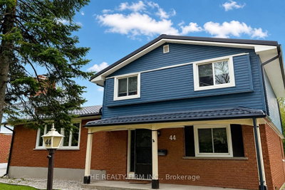 44 Ebury Place • London South, ON photo 2