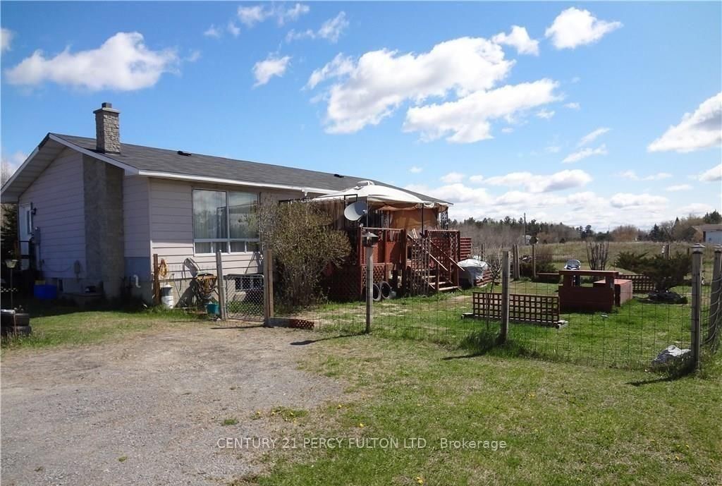1343-B CHENAUX Road • Haley Station, ON photo 4