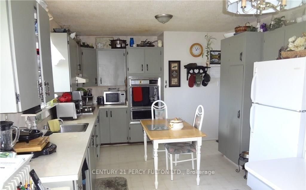 1343-B CHENAUX Road • Haley Station, ON photo 5
