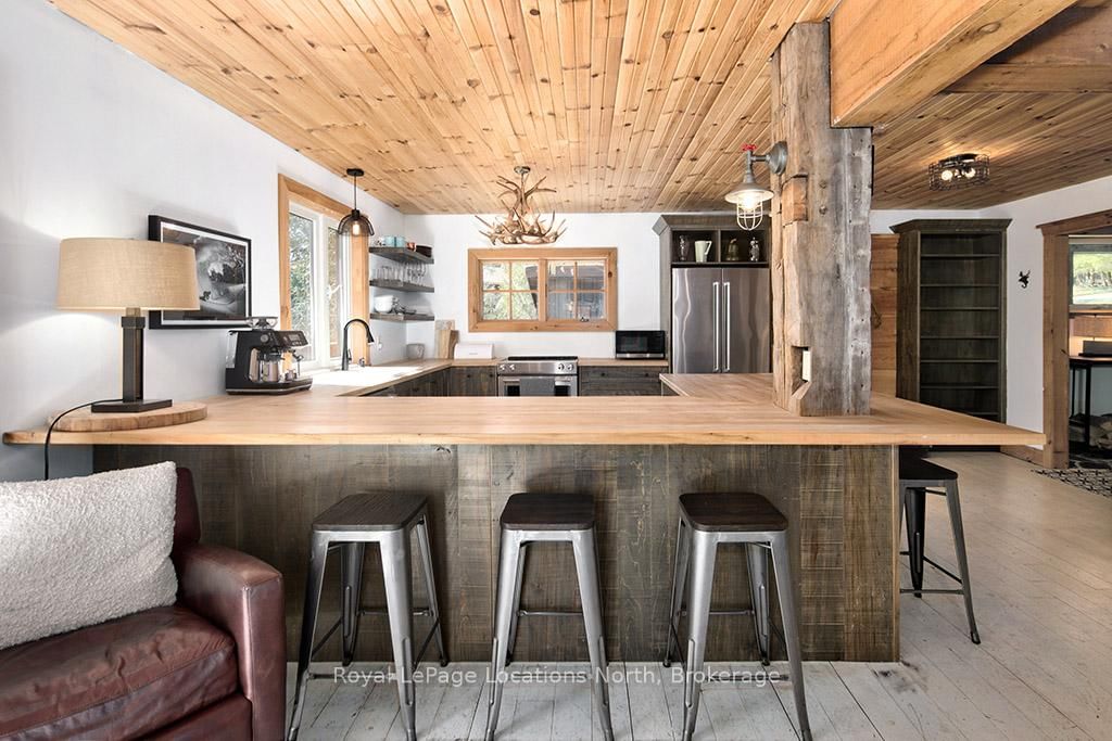105 Wodehouse Court • Grey Highlands, ON photo 6