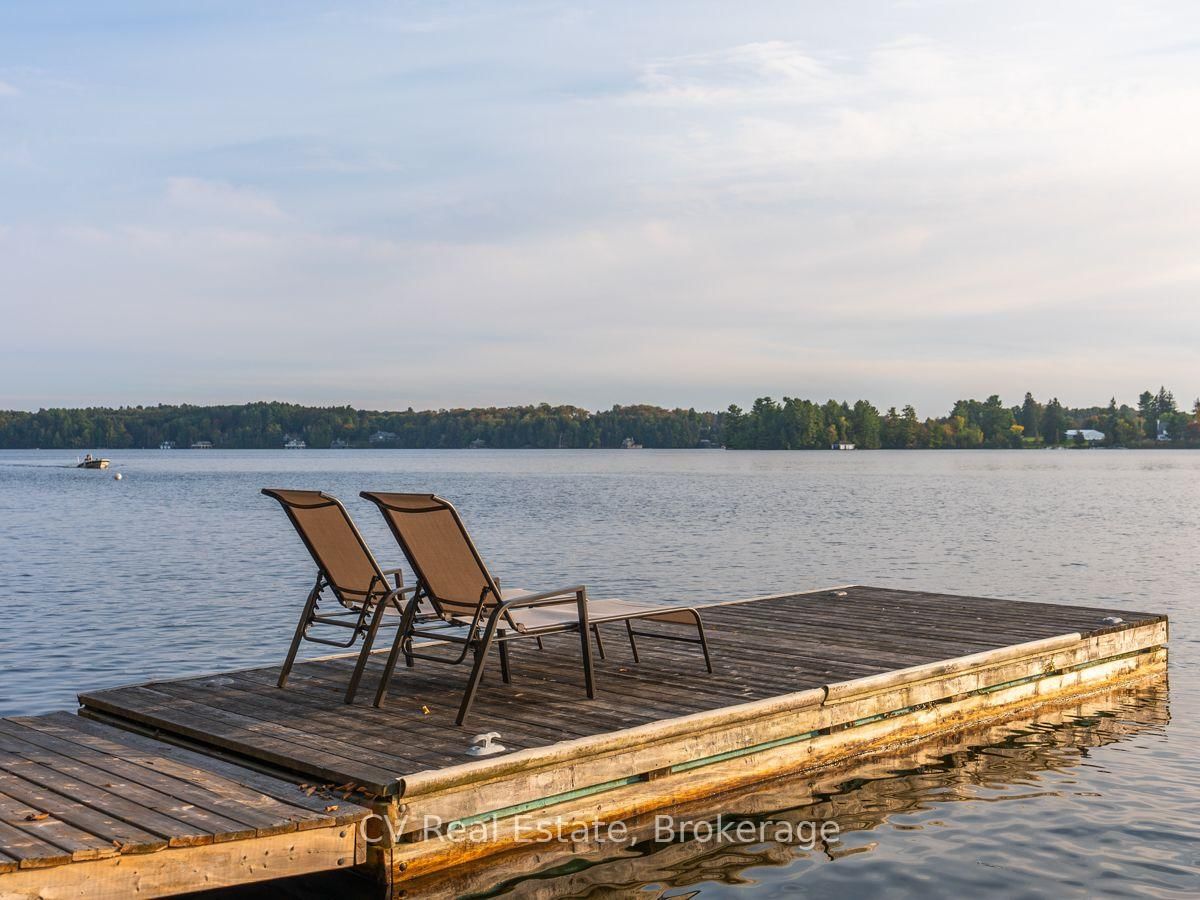 1356 & 1357 Peninsula Road • Muskoka Lakes, ON photo 18