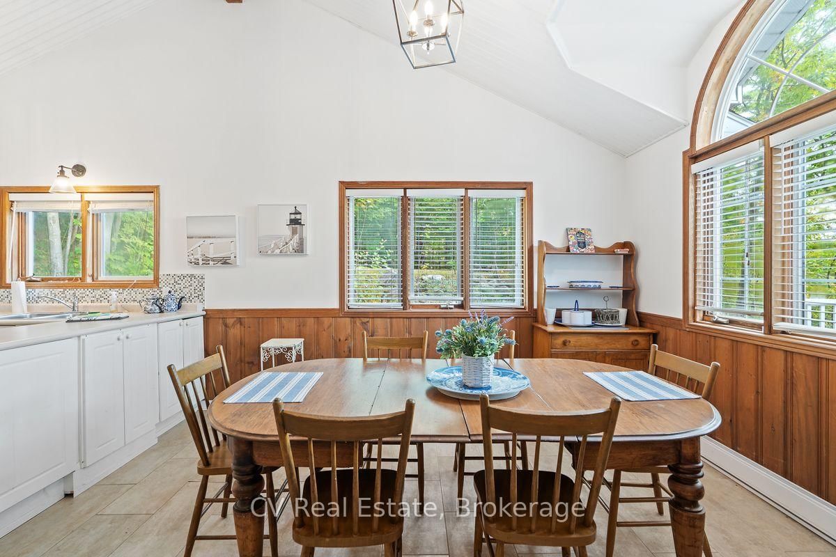 1356 & 1357 Peninsula Road • Muskoka Lakes, ON photo 27