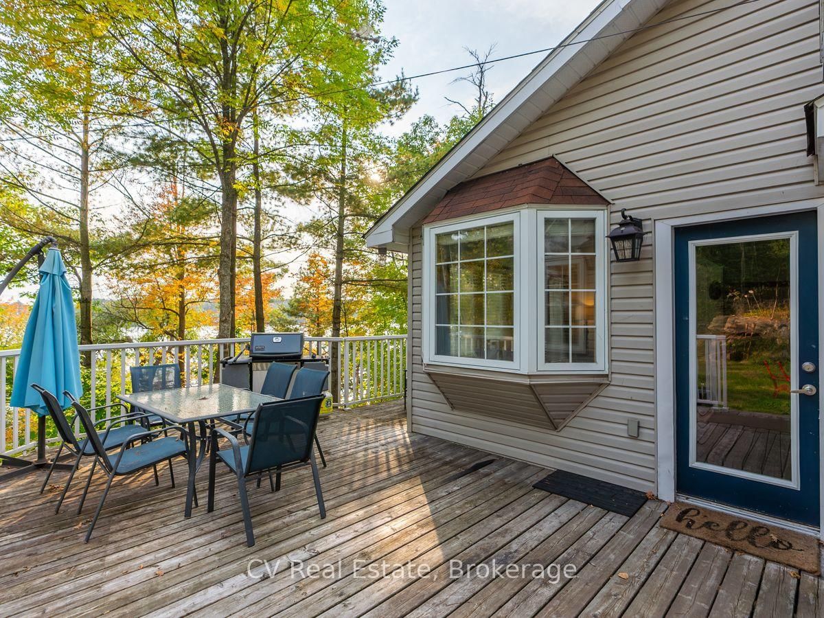 1356 & 1357 Peninsula Road • Muskoka Lakes, ON photo 9